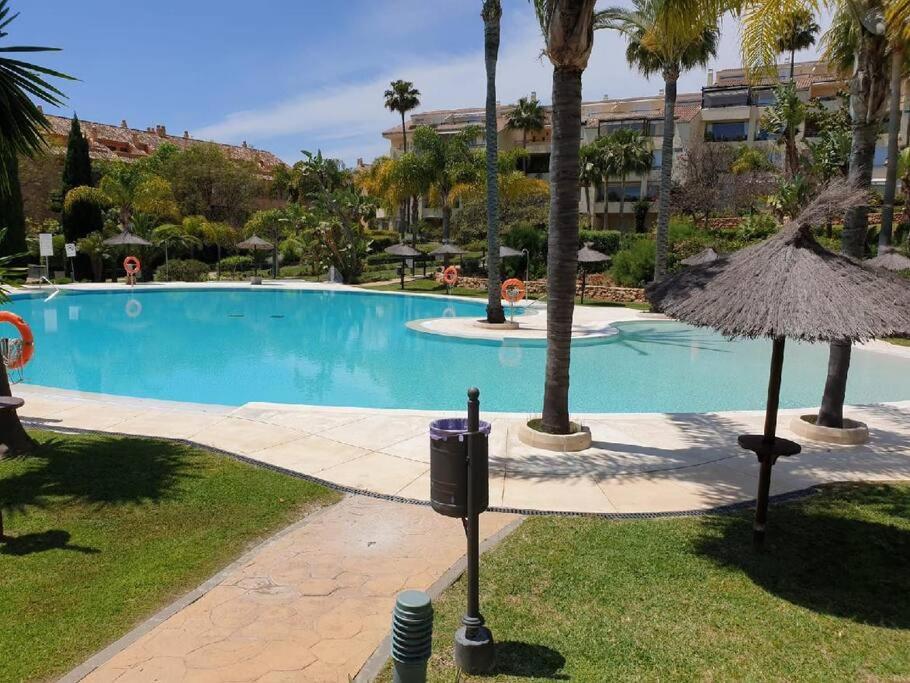 Bahia Apartemen Marbella